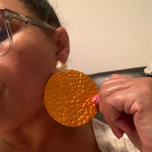 Genuine Leather Circle Earrings- Metallic Orange with Gold - Picture 4 of 4